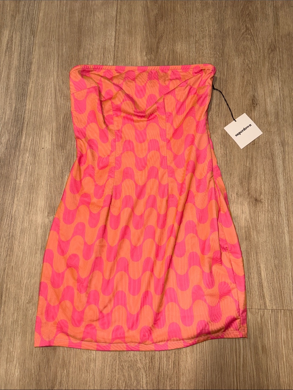 superdown Strapless Pink & Orange Wave Mini Dress